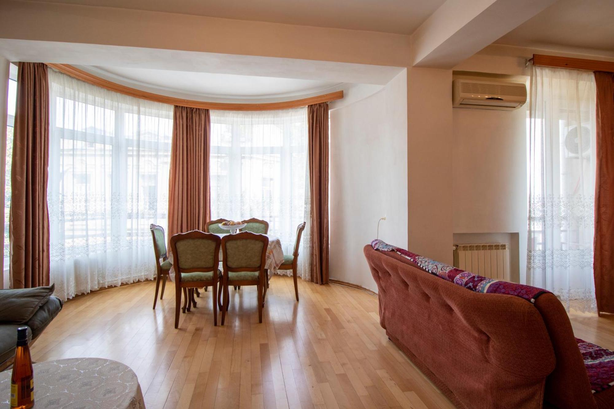 Funicular Apartments Tbilissi Extérieur photo